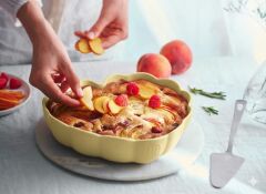 Emile Henry Madeleine Fırın Kabı Kalp 6,5 x 24,5 x 26,5 cm Tereyağı Sarısı / Vanille