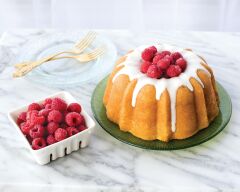 Nordicware 60. Yıl Özel Bundt Kek Kalıbı - 6 Cup Gold