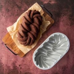 Nordicware 75. Yıl Özel Örgü Kek Kalıbı Gold