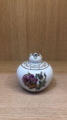 Güral Porselen El Dekoru 10 cm Kadife Kutulu Nar Obje