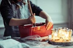 Emile Henry Kek-Fırın Kabı 31 x 13 cm Kırmızı