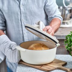 KitchenAid Döküm Demir Tencere Krem 22 cm - 3.3 L