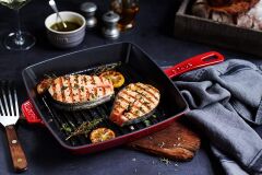 Staub Döküm Amerikan Izgara Tava  Kırmızı 26*26 cm