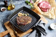 Staub Demir Döküm Amerikan Izgara Tava Siyah 30 cm