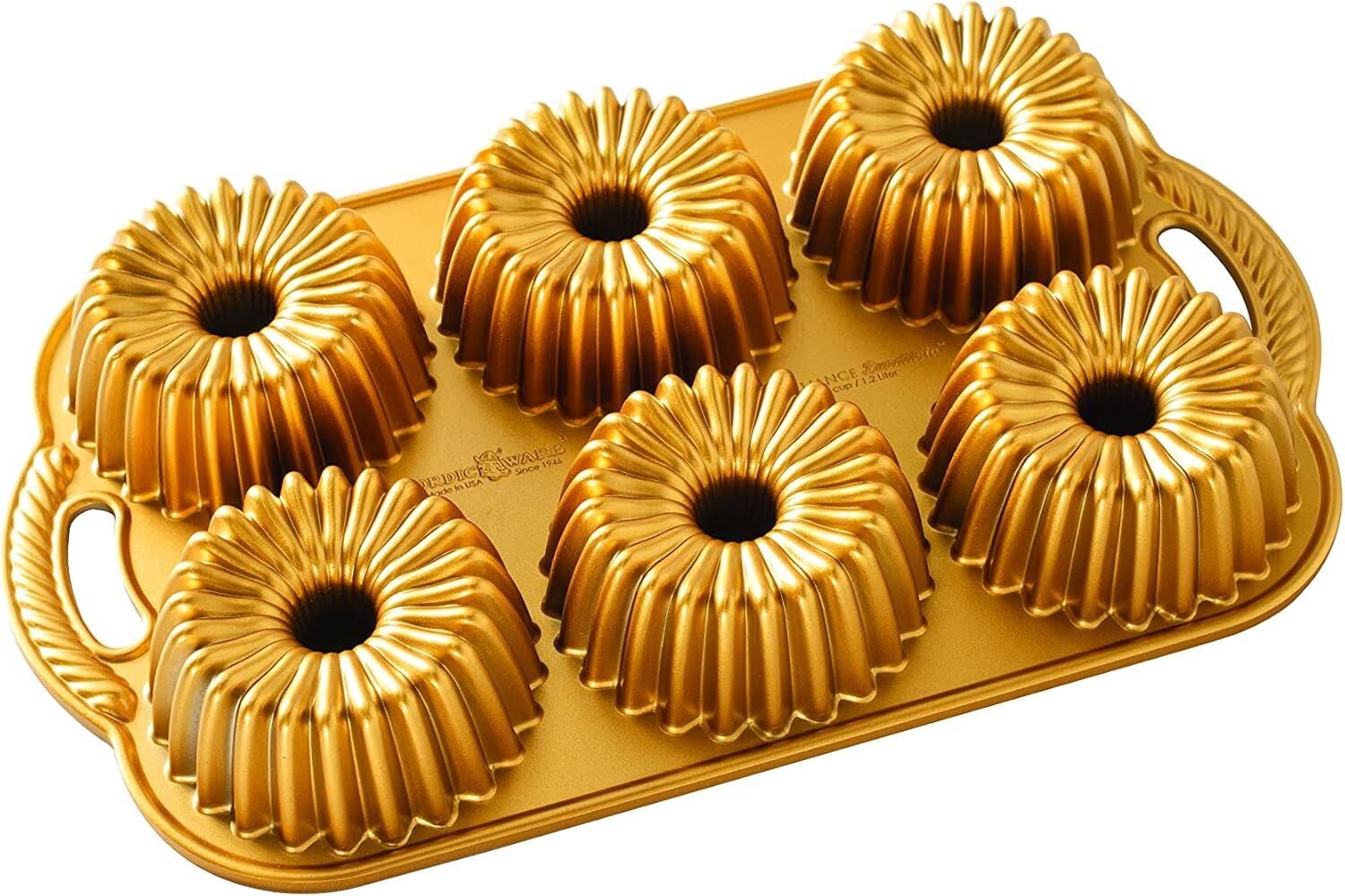 Nordicware 6'lı Mini Brilliance Kek Kalıbı