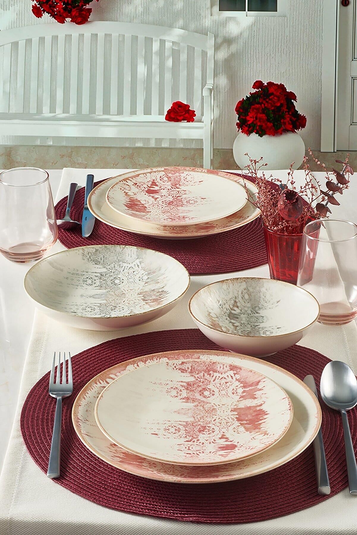 Güral Porselen Atina 24 Parça Yemek Seti GBSATN24Y4R1907