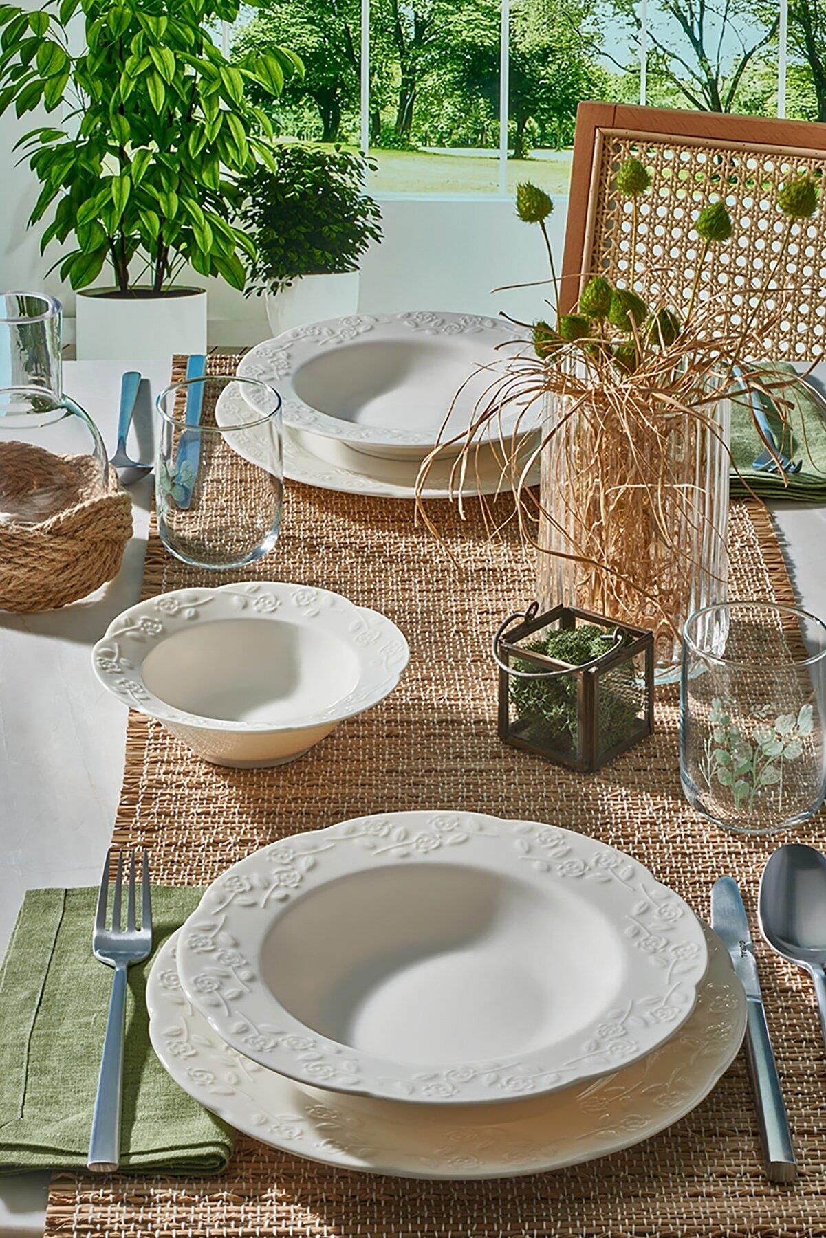 Güral Porselen Carmina 24 Parça Yemek Seti GBSCRM24Y400