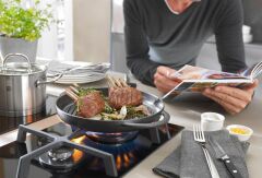 Staub Demir Döküm Kulplu Izgara Tava 26 cm