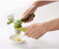 Joseph Joseph Helix Sarımsak Ezici - Yeşil