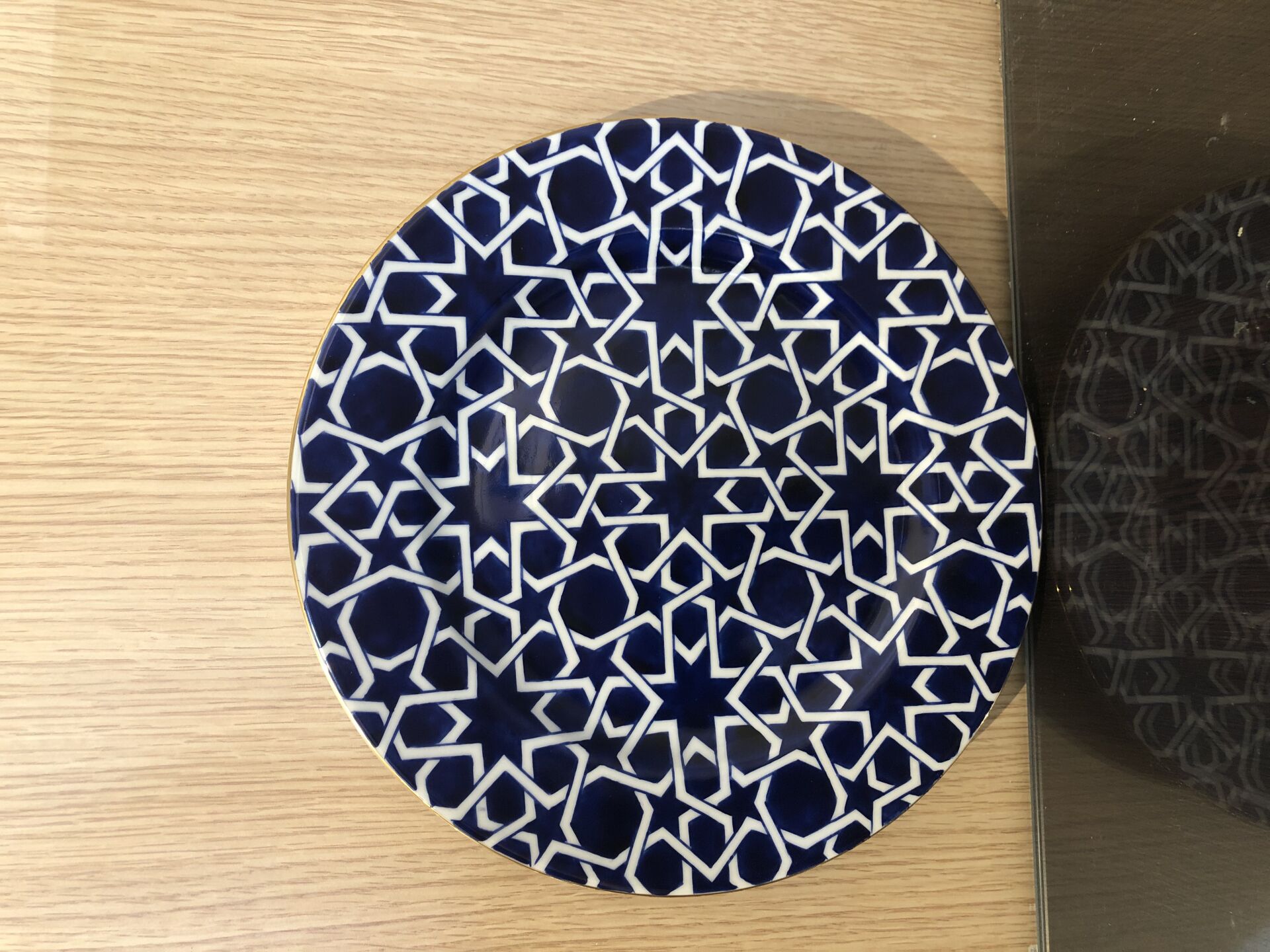 GÜRAL PORSELEN EDA 26 CM SELÇUKLU EL EL DEKORU TABAK