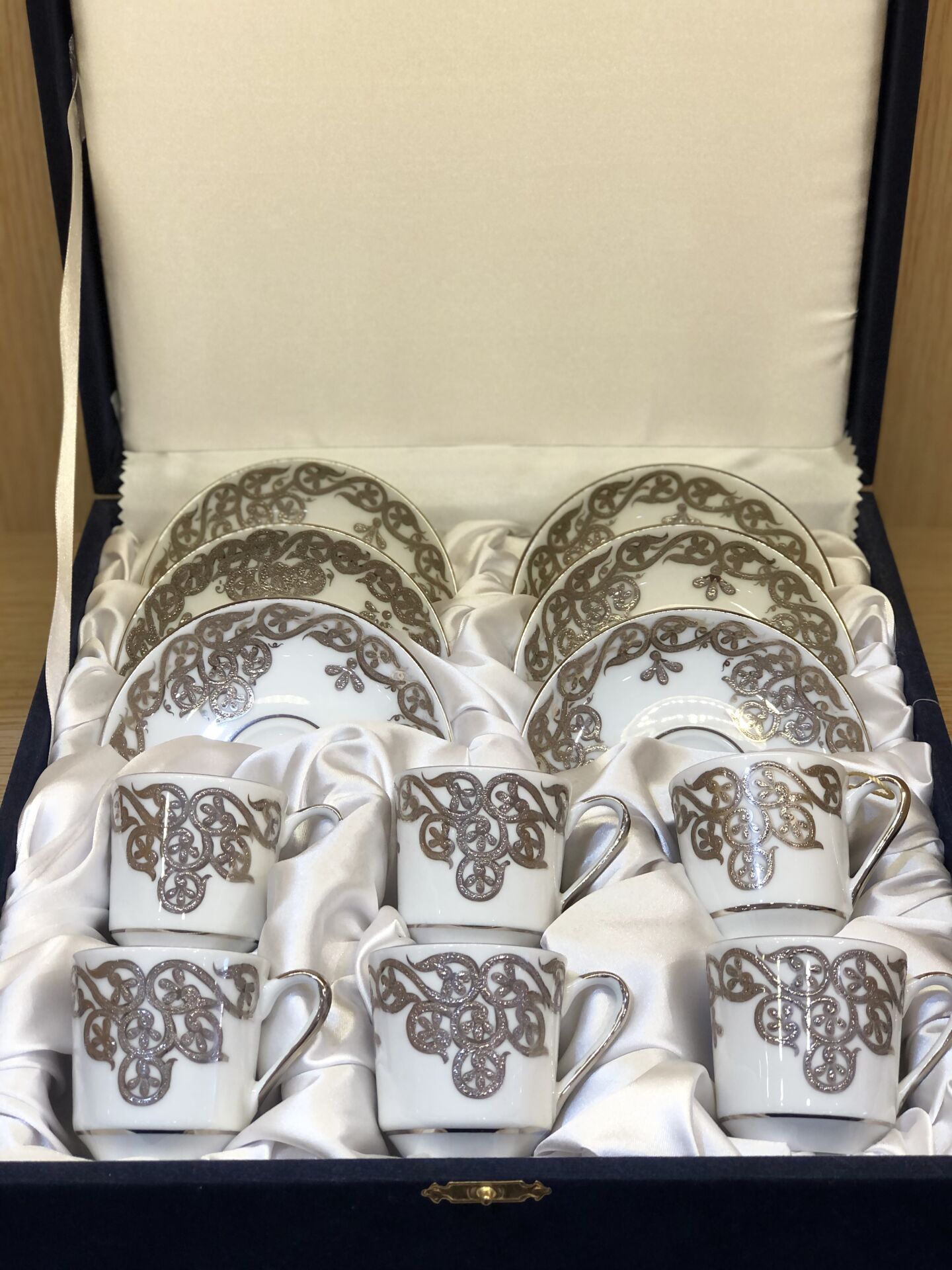 GÜRAL PORSELEN 12 PARÇA TÜRK KAHVESİ TAKIMI