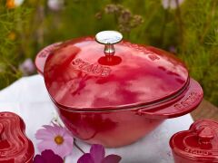 Staub Kalp Döküm Tencere Kiraz 20 cm 1,75 lt