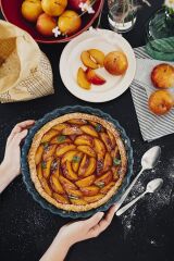 Emile Henry Tart-Börek-Flan Kabı Yuvarlak 28 cm Mavi/Blue Flame